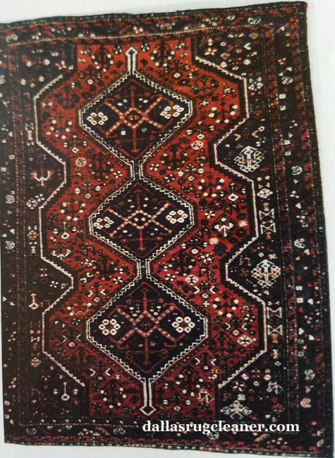 Shiraz Oriental Rug