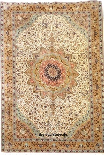 Hereke Oriental Rug